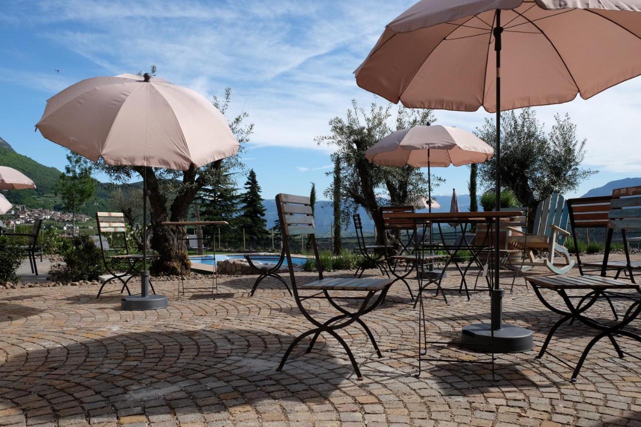 Lobiserhof Caldaro Bagian luar foto